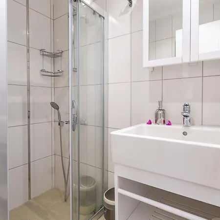 Yenier Aparthotel Kaş