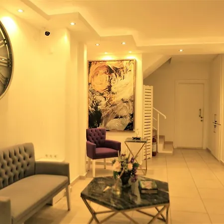 Yenier Apart Otel 4*